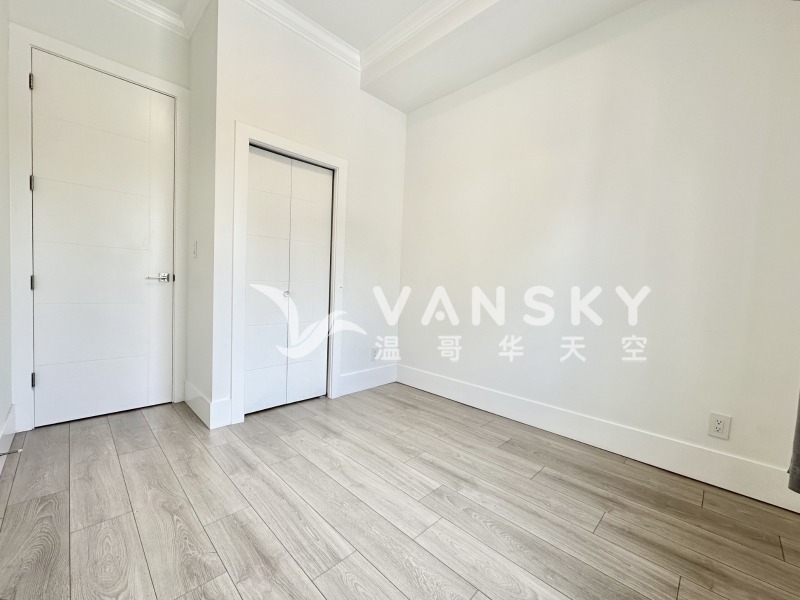 260123151714_Living Room.jpg